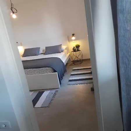 Zara Apartment