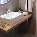 Zara *